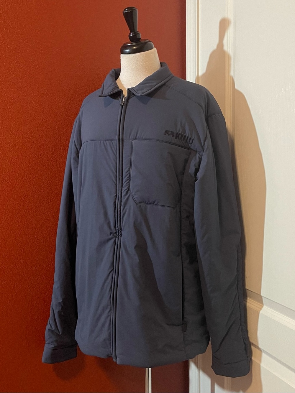 Kuiu Men’s Fairbanks DWR + Thinsulate Innovative Fabric Full Zip Gorpcore Jacket